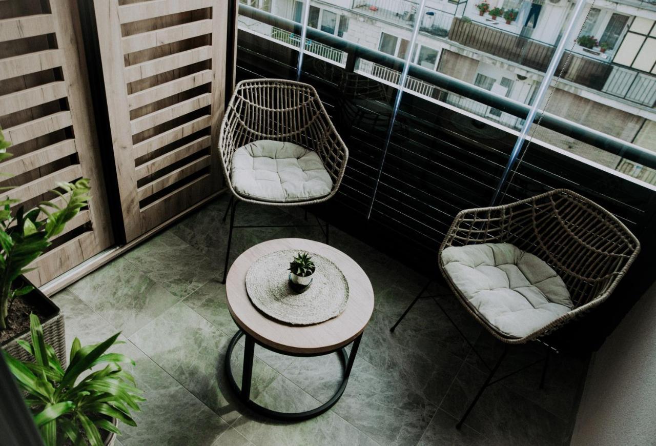 Pelagic Apartment *