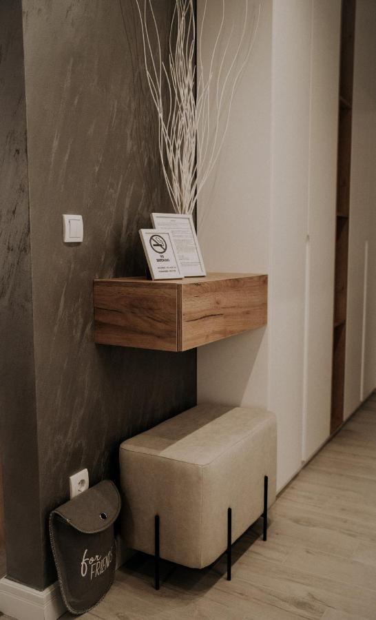Pelagic Apartment