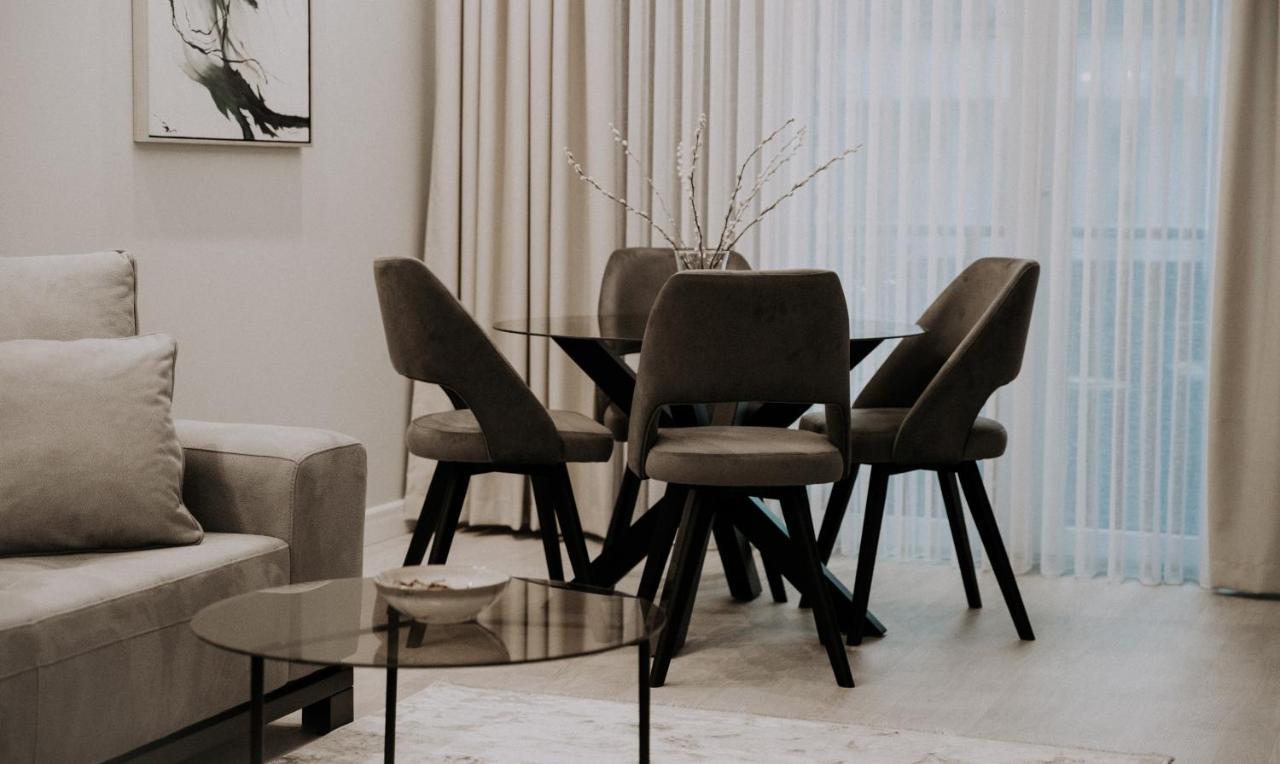 Pelagic Apartment